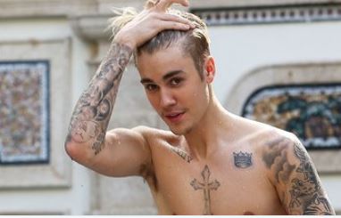 HIS NEW MUSIC IS DOING GREAT AND WE ARE NOT SURE IF HE IS SINGLE BUT STILL ONE GREAT VALENTINE! JUSTIN BIEBER